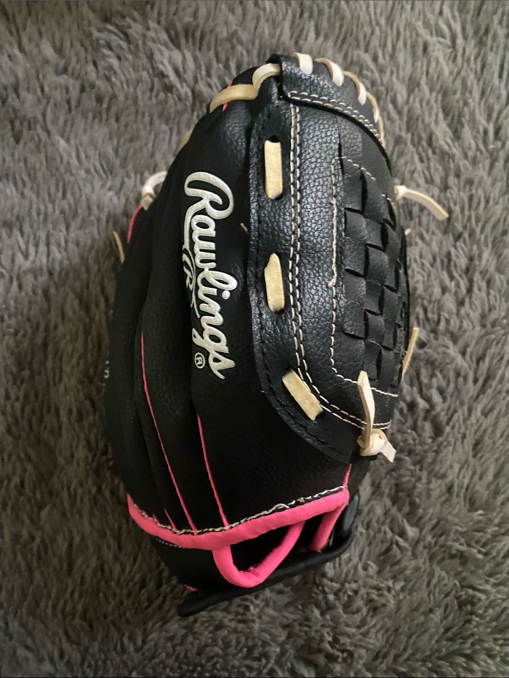 Rawlings PL105PW players series t-ball glove 10.5 inch right hand black leather